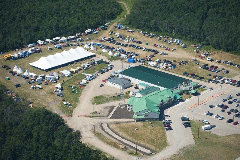 Bear Claw Casino & Hotel Kenosee Park Buitenkant foto